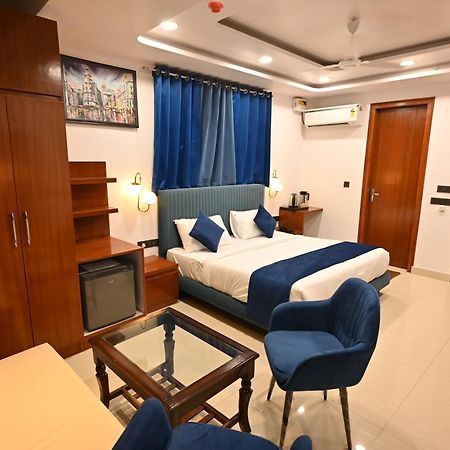 Hotel Down Town Paschim Vihar 델리 외부 사진