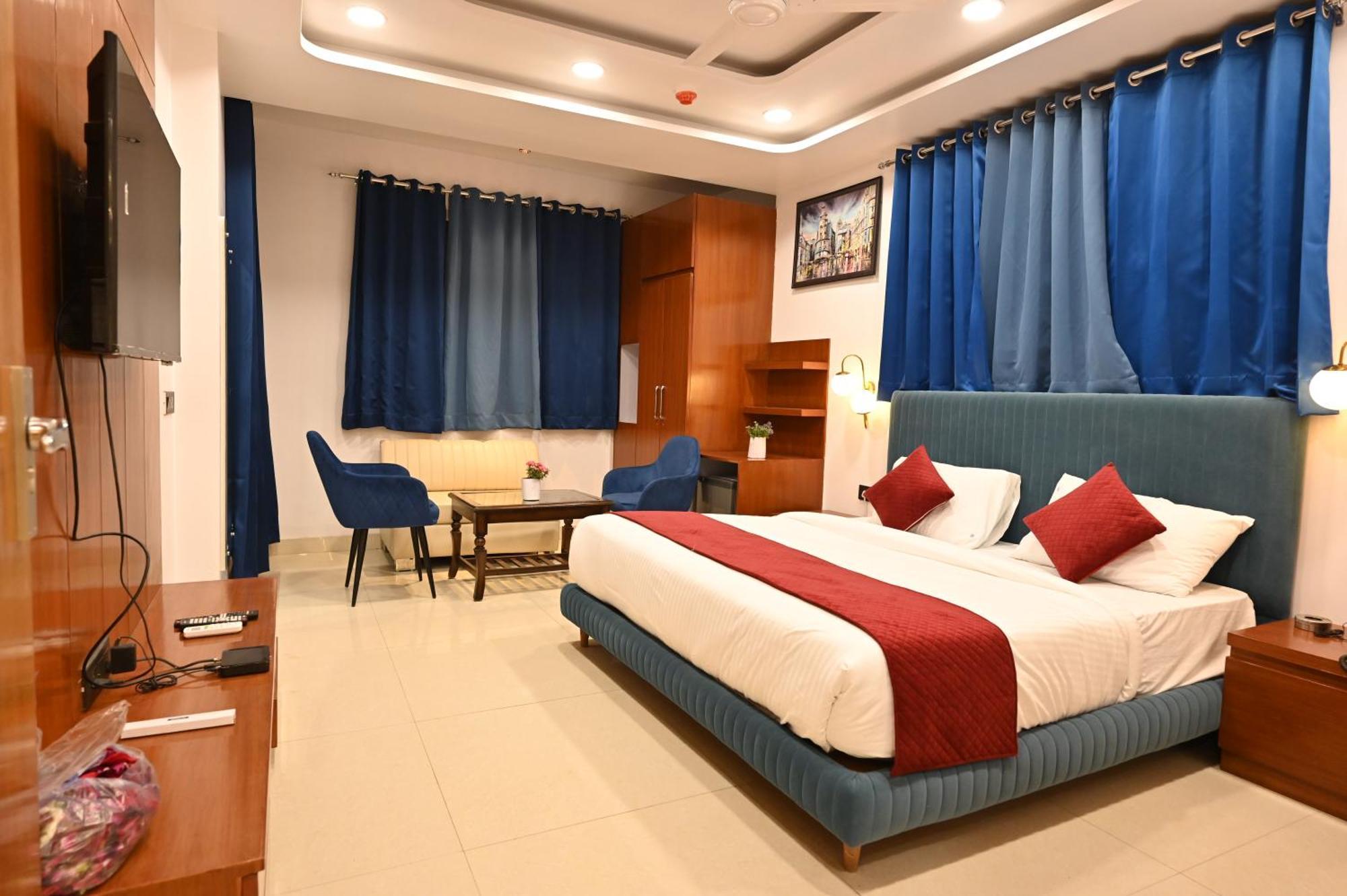 Hotel Down Town Paschim Vihar 델리 외부 사진