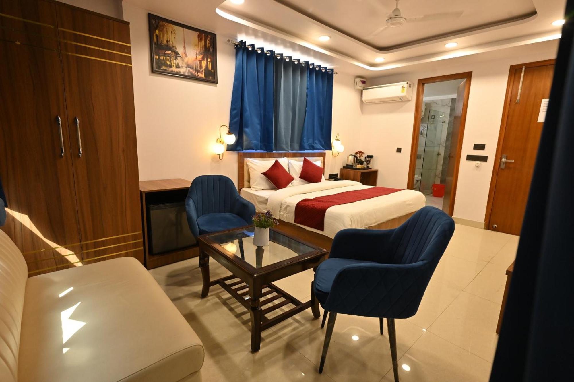 Hotel Down Town Paschim Vihar 델리 외부 사진