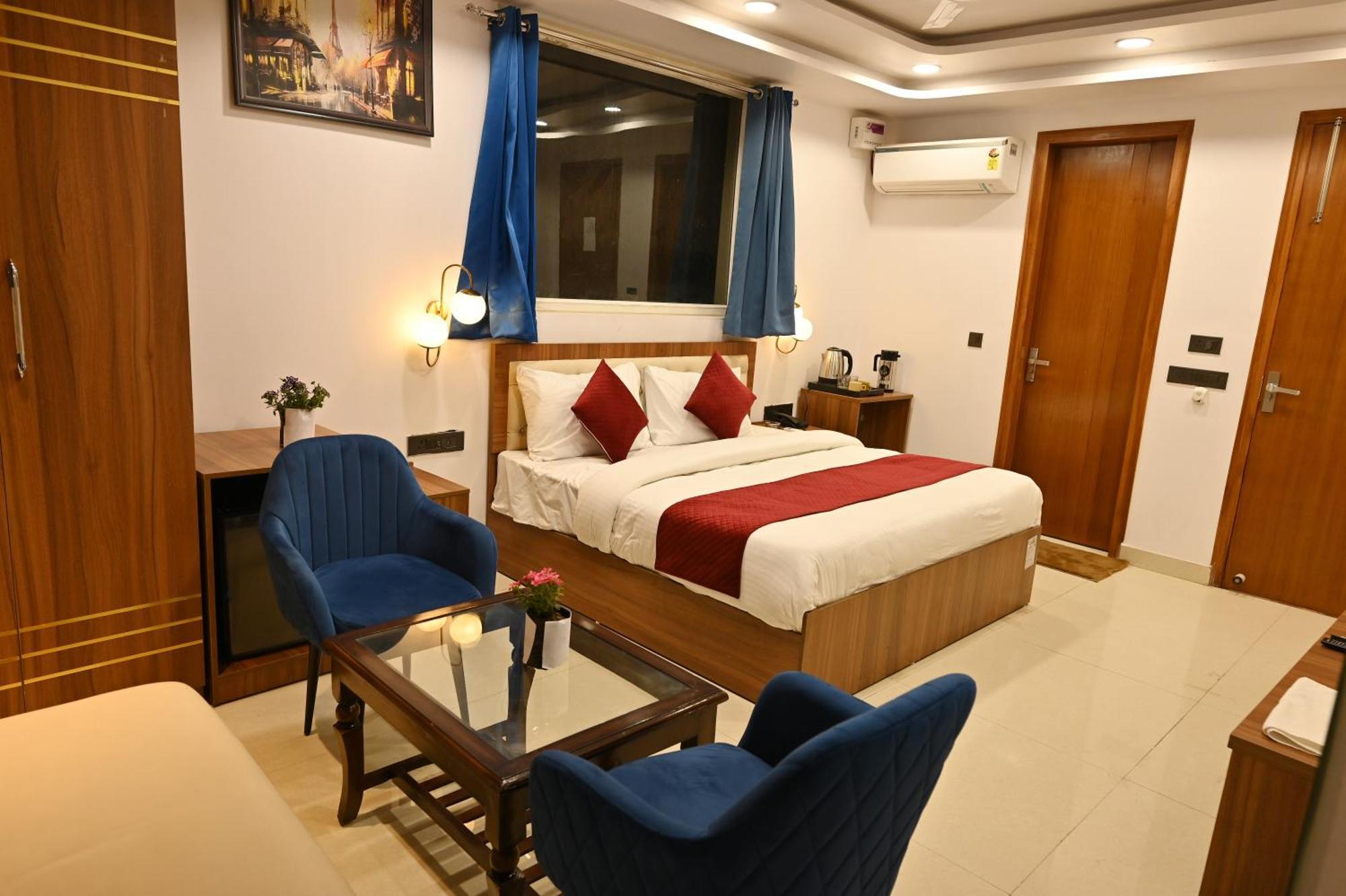 Hotel Down Town Paschim Vihar 델리 외부 사진