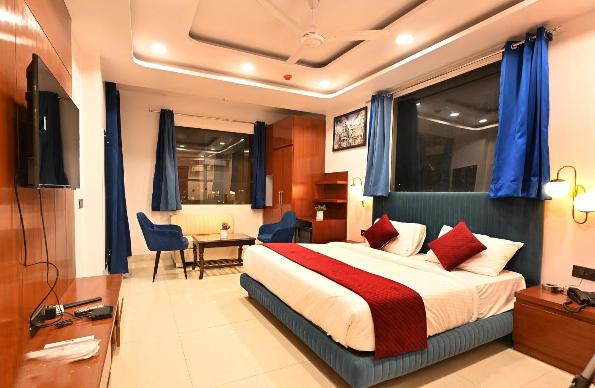 Hotel Down Town Paschim Vihar 델리 외부 사진