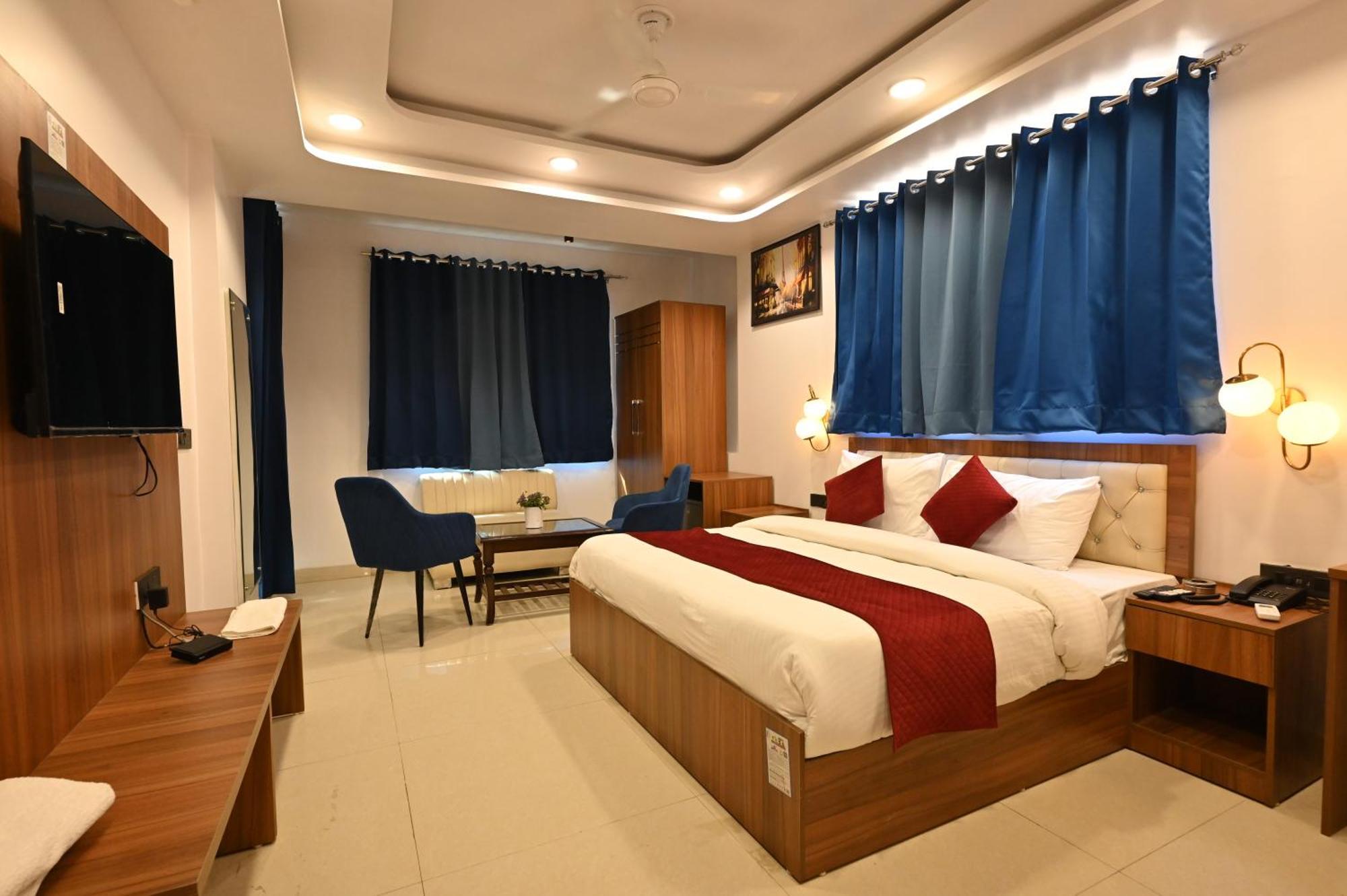 Hotel Down Town Paschim Vihar 델리 외부 사진